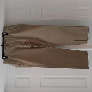 Under Armour khaki pants
